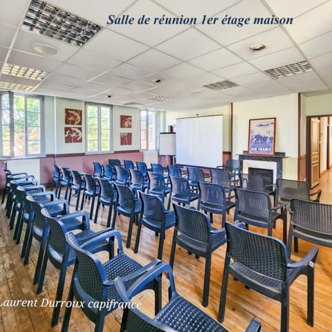 Local/bureau à vendre SEMEAC (65)