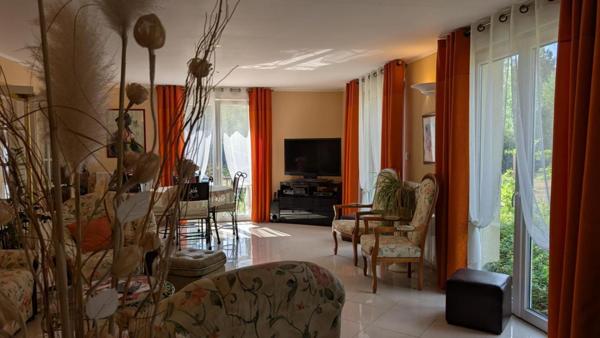 Maison Oize 7 pièce(s) 173 m2