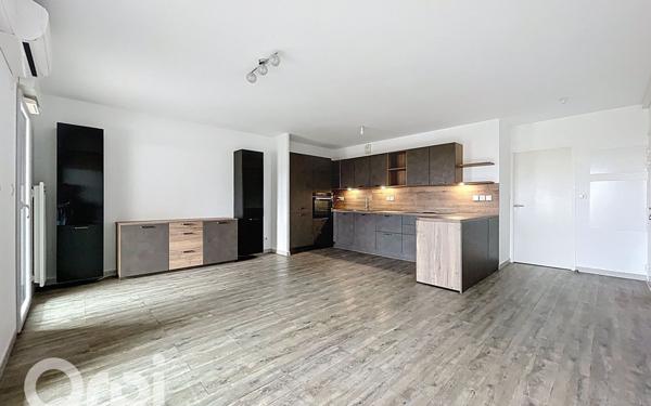 Appartement à vendre    3 pièces • 69,72 m2 Fréjus