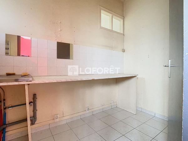 Location local commercial près de CHALONS EN CHAMPAGNE - 2 pièce(s) - 78 m² - 790 €/mois
