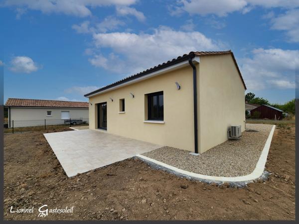 Maison à vendre de plain pied 3 pièces deux chambres sans travaux finition premium sur la commune du FLEIX (24)