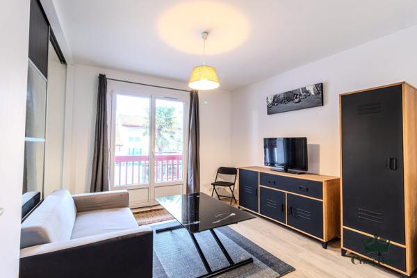Appartement
                                                                                                                                                                                                                                                                                                                        2 pièce(s)                                                                                                                                                                                                          1 chambre(s)                                                                                                                                                                                                          29  m²