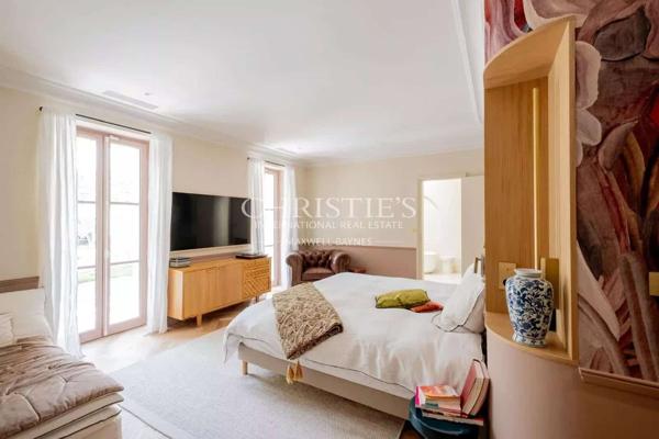 Maison haut de gamme à vendre à Mérignac, limite Bordeaux Saint-Augustin