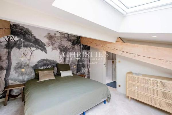 Maison haut de gamme à vendre à Mérignac, limite Bordeaux Saint-Augustin