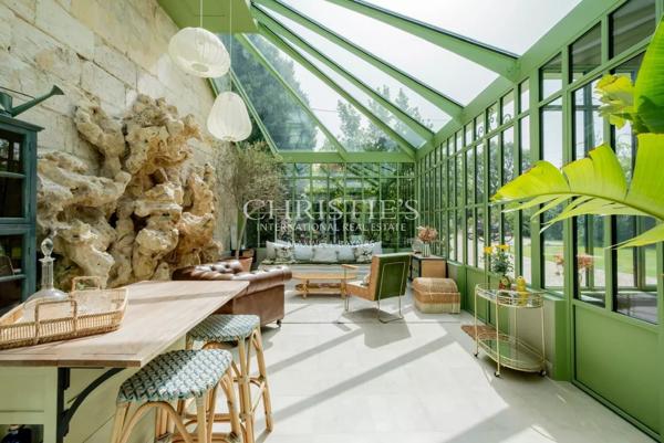 Maison haut de gamme à vendre à Mérignac, limite Bordeaux Saint-Augustin