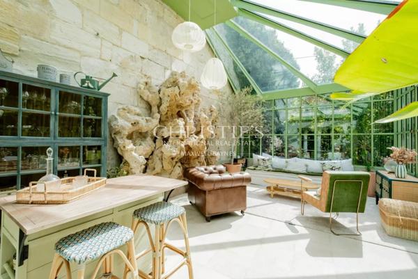 Maison haut de gamme à vendre à Mérignac, limite Bordeaux Saint-Augustin