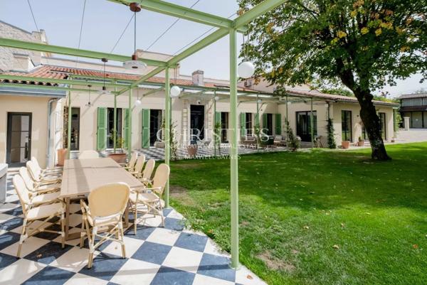 Maison haut de gamme à vendre à Mérignac, limite Bordeaux Saint-Augustin