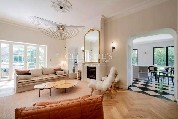 Maison haut de gamme à vendre à Mérignac, limite Bordeaux Saint-Augustin