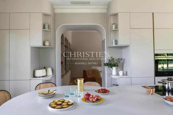 Maison haut de gamme à vendre à Mérignac, limite Bordeaux Saint-Augustin