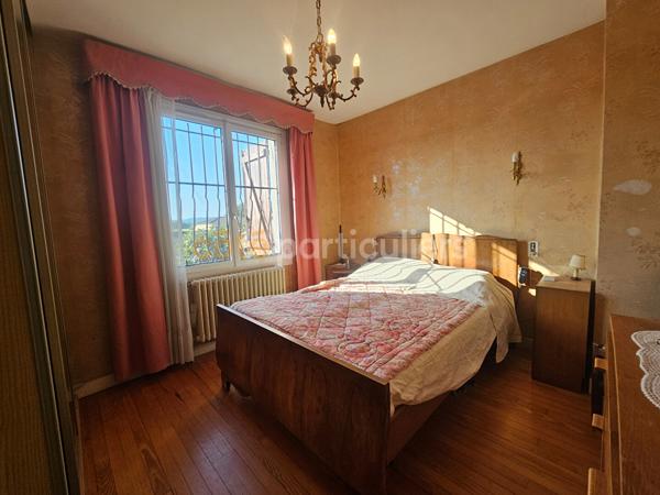 Vente
                Maison135 m² - 5 Pièces -
                    ESTILLAC (47310)