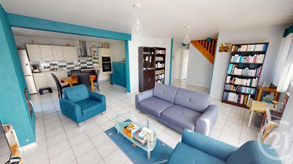 Maison à vendre  6 pièces - 117,27 m2 POUILLEY LES VIGNES - 25