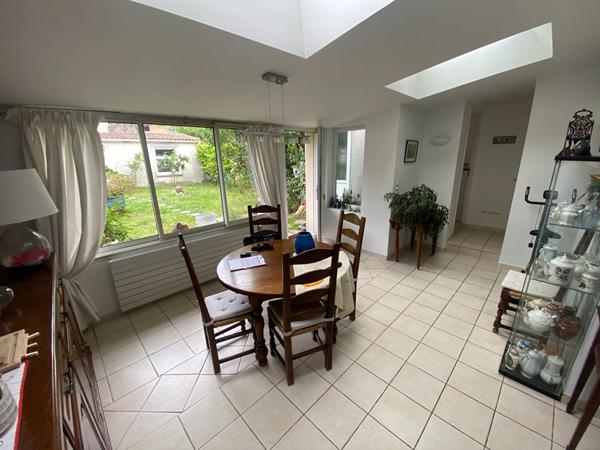 33100 Bordeaux Bastide - Maison 5 pièces avec jardin et dépendance à vendre