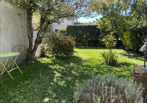 Charmante maison plein Sud de 100 m² sur une parcelle de 224 m² arborée