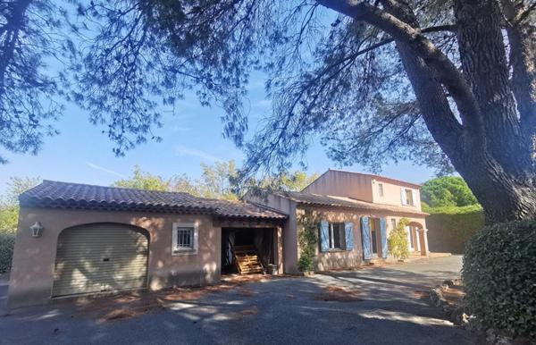 Maison Le Muy 7 pièce(s) 137 m2