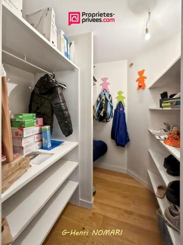 Maison Ombree D Anjou 9 pièce(s) 185 m2, 5 Chambres, terrain de 3243m²