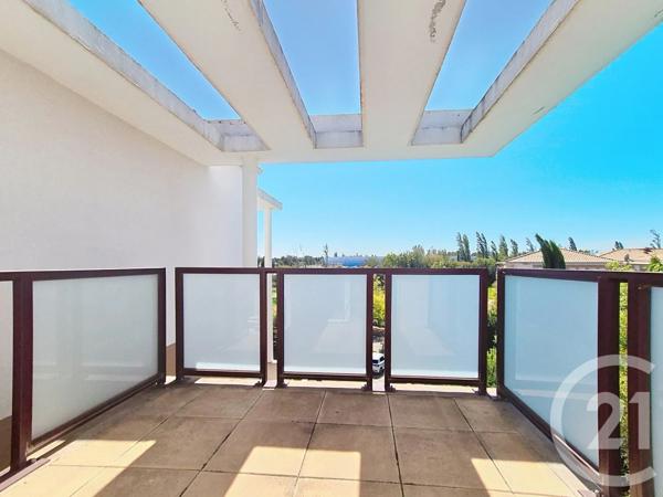 Appartement T3 à vendre  3 pièces - 62,91 m 2   ST MARTIN DE CRAU  - 13