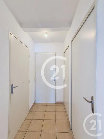 Appartement T3 à vendre  3 pièces - 62,91 m 2   ST MARTIN DE CRAU  - 13