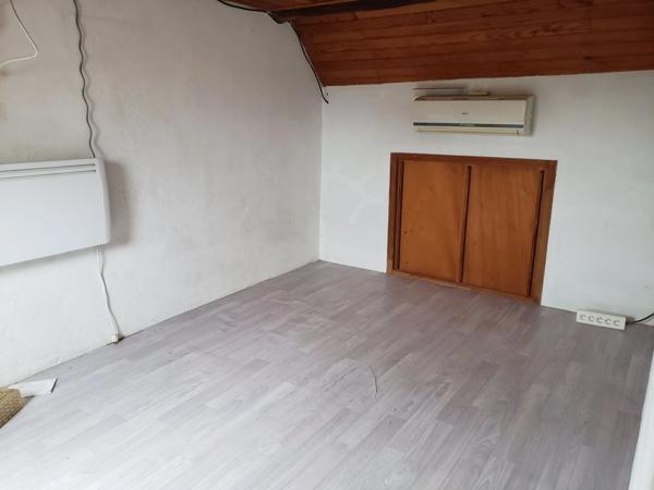 Dpt Nièvre (58), à vendre GUERIGNY maison P3 - Terrain de 620