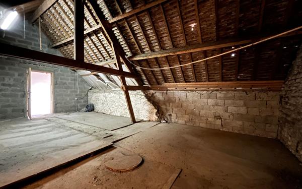 Maison à vendre    4 pièces •  Ancinnes