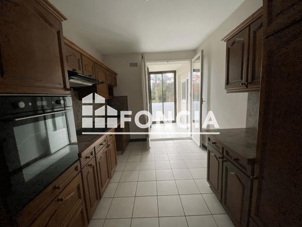 Location Appartement 4 pièces 90.69 m² - 27 RUE VINCENT D'INDY Guilherand-granges 07500