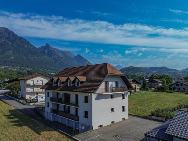 Appartement à vendre à Gilly-sur-Isère (73200) - Savoie