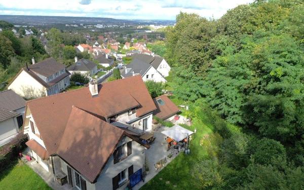 Maison à vendre    7 pièces • 174 m2 Aigremont