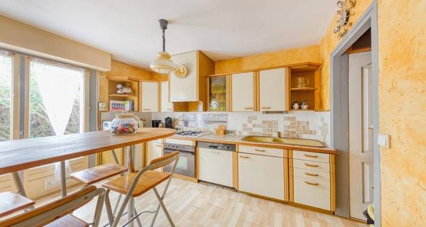 Maison Roissy En Brie 5 pièce(s) 106.7 m2