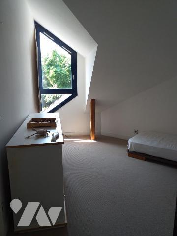 Proche Golfe maison d'architecte sur un parc arboré de 1390m²