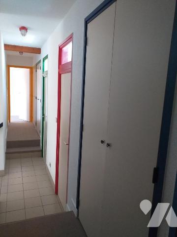 Proche Golfe maison d'architecte sur un parc arboré de 1390m²