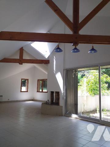 Proche Golfe maison d'architecte sur un parc arboré de 1390m²