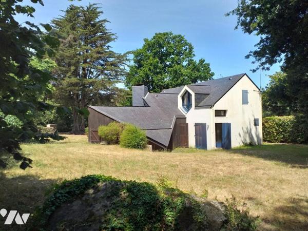 Proche Golfe maison d'architecte sur un parc arboré de 1390m²
