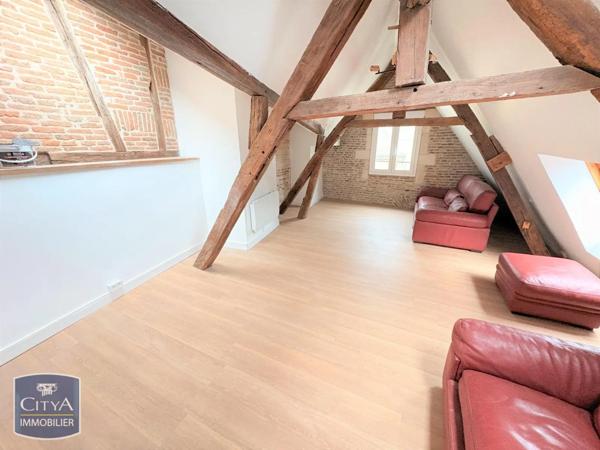 Appartement à louer 4 pièces 106.39m²