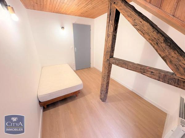 Appartement à louer 4 pièces 106.39m²