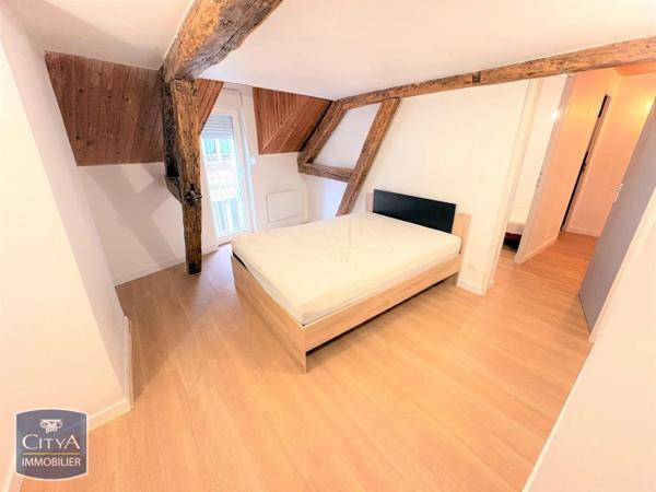Appartement à louer 4 pièces 106.39m²