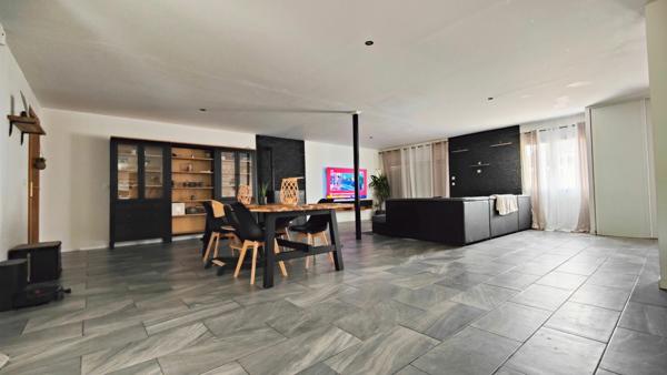 Maison à vendre    6 pièces • 185 m2 Bichancourt