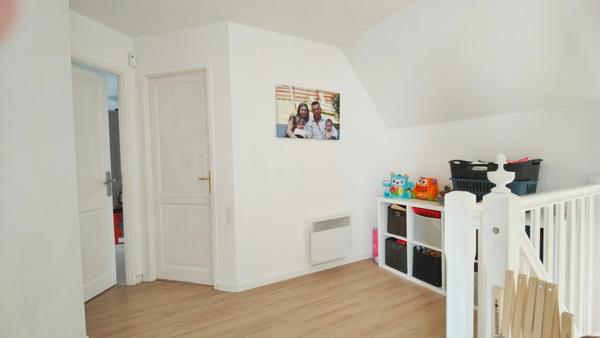 Maison à vendre    6 pièces • 185 m2 Bichancourt