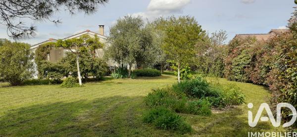 Maison à vendre 4 pièces 8 m² Saint-Sulpice-la-Pointe