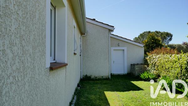 Maison à vendre 4 pièces 8 m² Saint-Sulpice-la-Pointe
