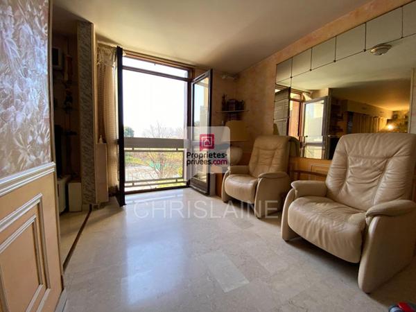 MARSEILLE 9ème, APPT T5, SH 100M²,3 CHAMBRES, TERRASSE, GGE, PARKING, CAVE