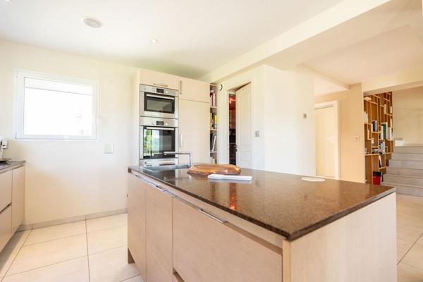 LIEUX UNIQUES ® - PROPRIÉTÉS PRIVÉES - PROPOSE BELLE PROPRIETE DE 147 M² SUR UN TERRAIN DE 2050 M² 5 KM TGV-VENDÔME