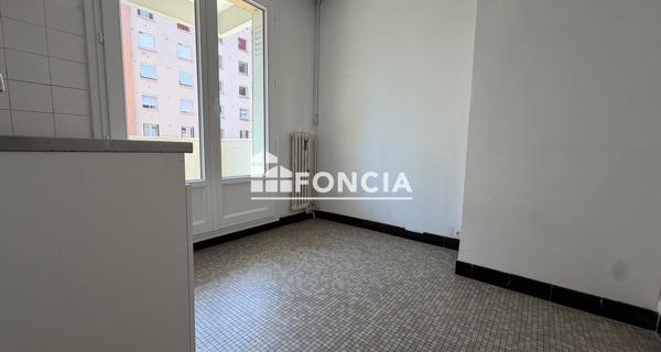 À vendre Appartement 4 pièces 61 m² - Bourgoin-jallieu 38300