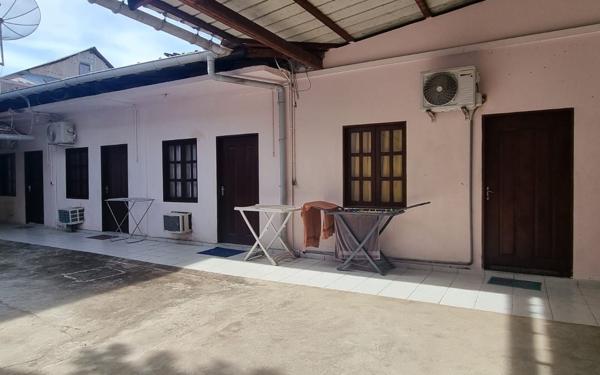 Maison à vendre    20 pièces •  Cayenne