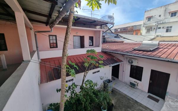 Maison à vendre    20 pièces •  Cayenne