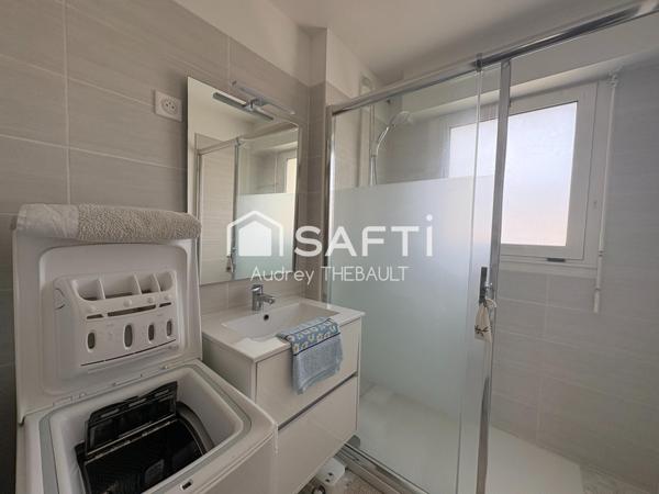 APPARTEMENT AVEC BALCON ET PLACE DE STATIONNEMENT