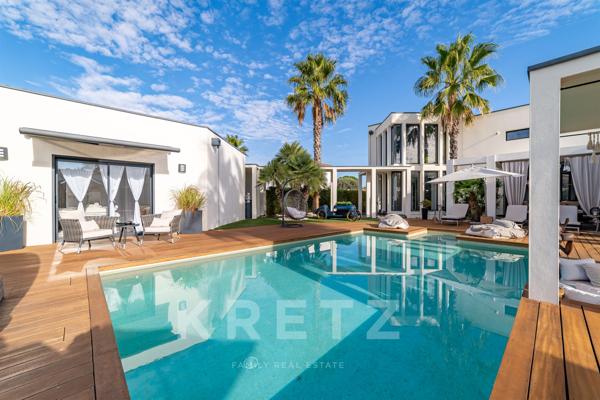 Villa contemporaine en bord de mer