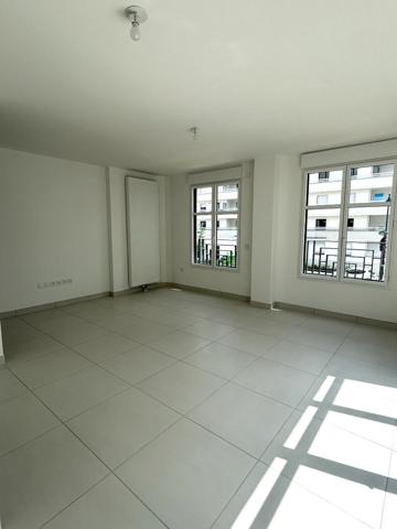 Appartement Chessy 3 pièce(s) 64.08 m2 + parking