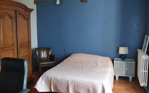 Maison à vendre    9 pièces • 260 m2 Provins