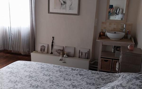 Maison à vendre    9 pièces • 260 m2 Provins