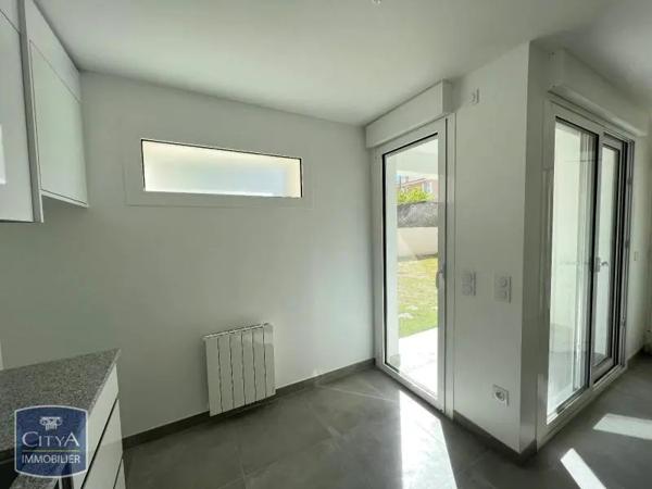 Appartement à louer 3 pièces 43.18m² Le Perreux-sur-Marne (94170)