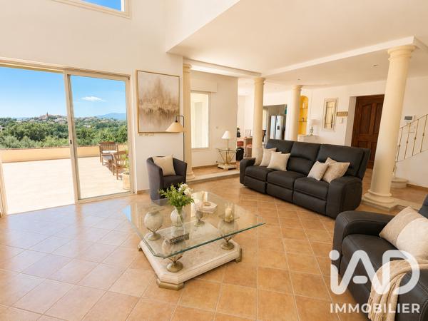 Maison (prestige) à vendre 10 pièces 315 m² Châteauneuf-Grasse